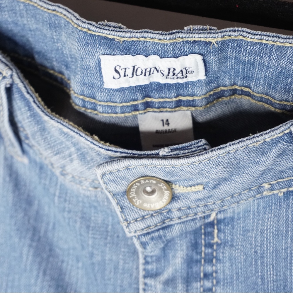 St. John's Bay Classic Blue Denim Shorts - Picture 5 of 5